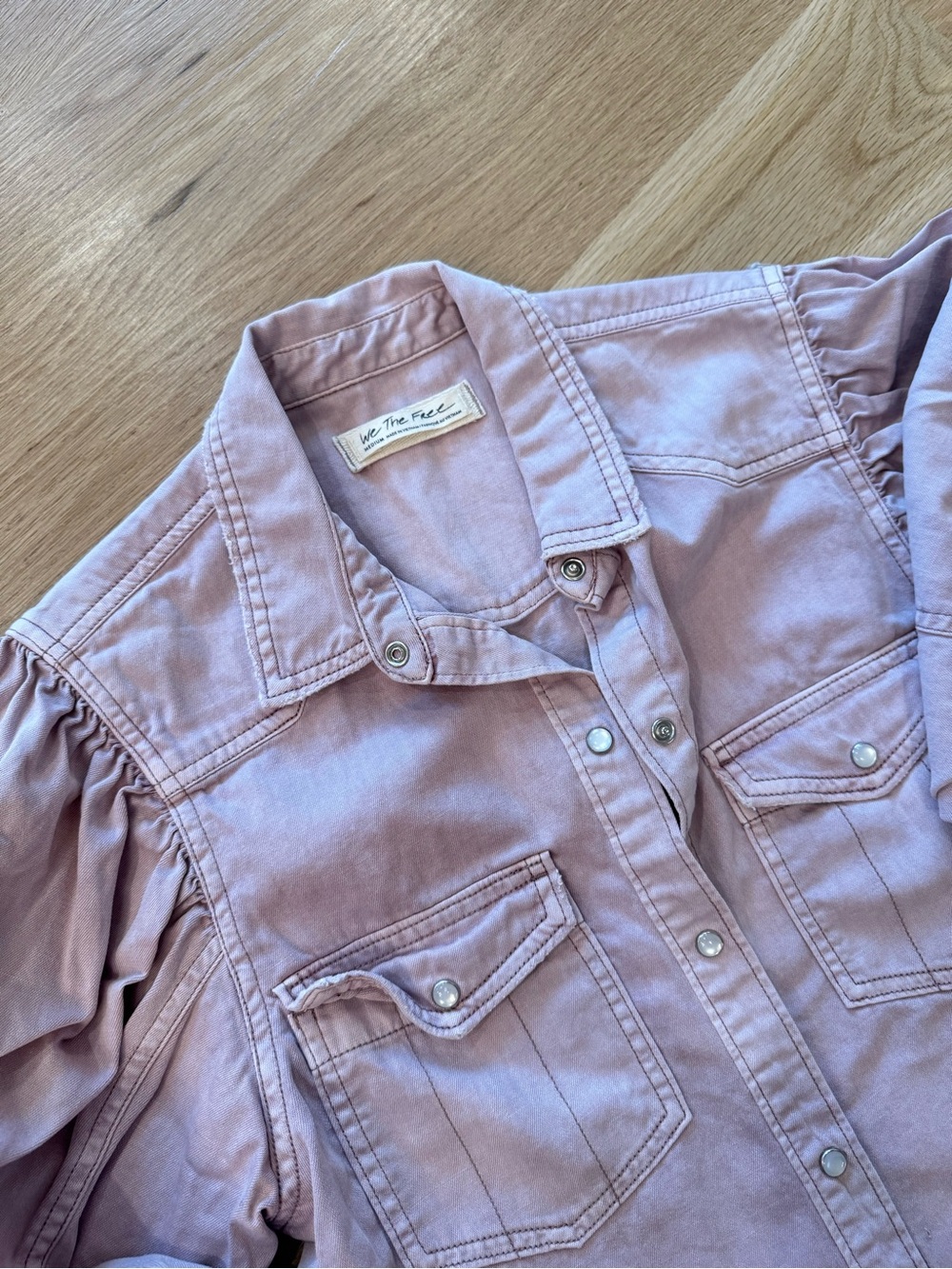We the Free “with love” denim top in WASHED LAVENDER - Picture 4 of 5